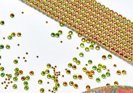 handbag with polychromatic coating crystals