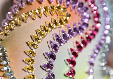 梨形工艺水晶点缀的甜蜜感闪亮手提包