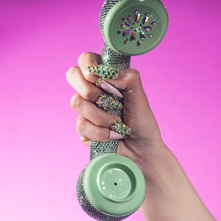 green nails crystals