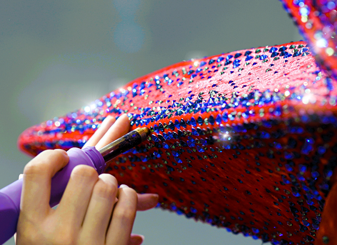 crystal application on Windowsen dress