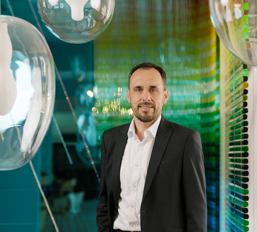 Interview with CEO of Preciosa Components