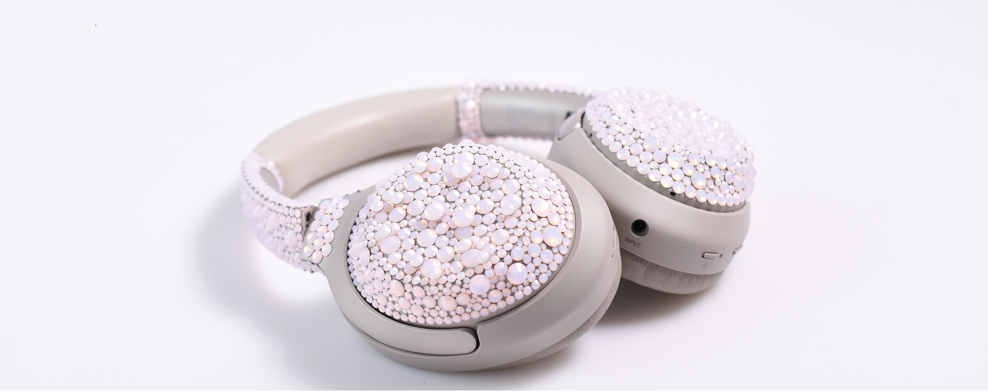 Bling meets sound