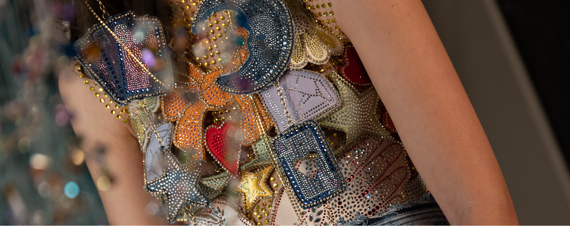 闪闪发光的烫贴